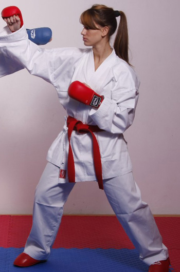 Karate kimono red label